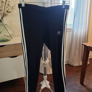 Adidas 3 stripes leggings